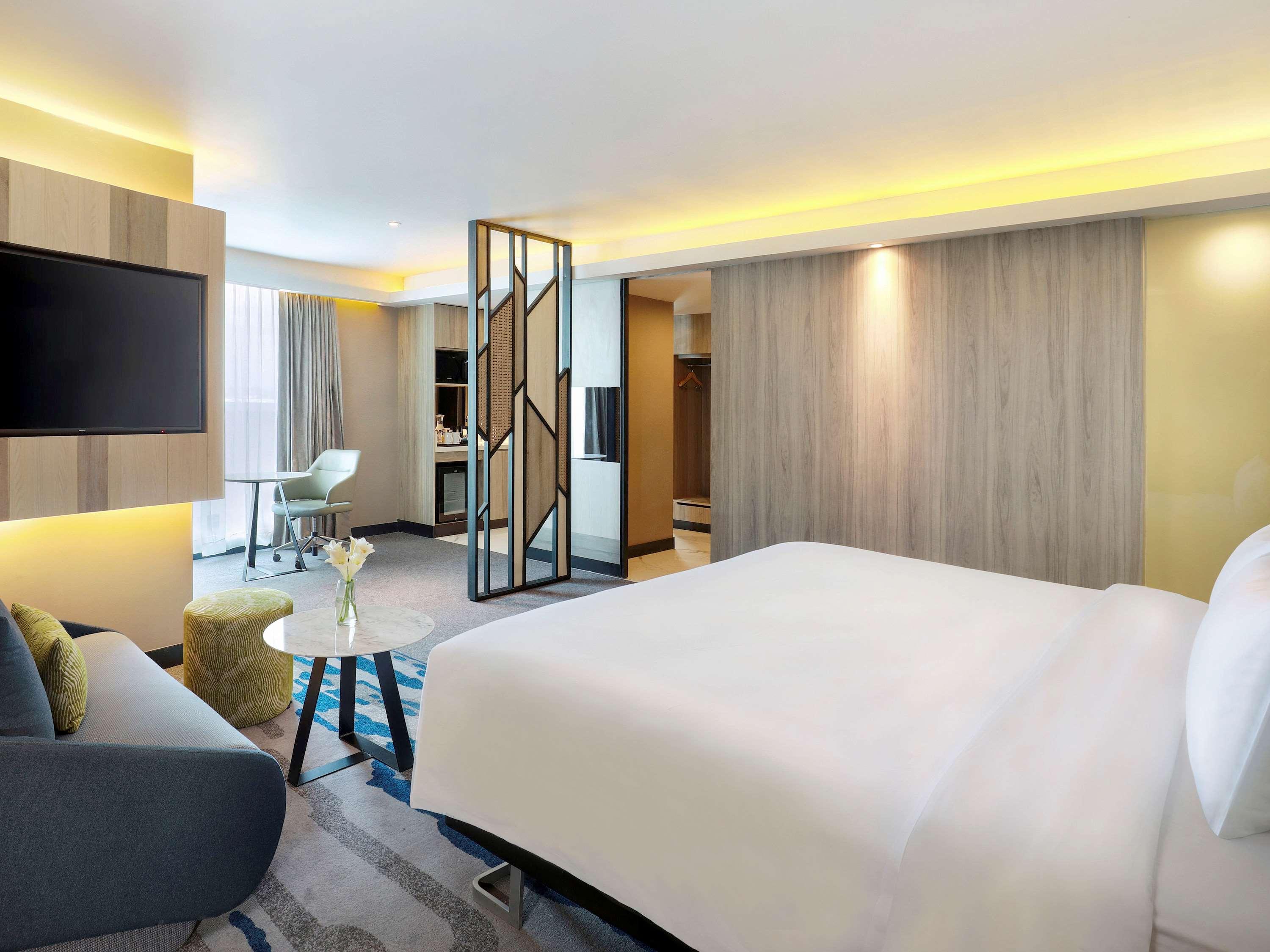 Novotel Suites Yogyakarta Malioboro Exterior foto