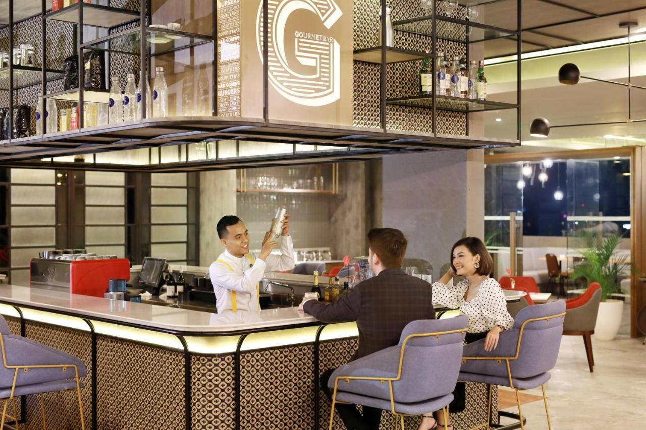 Novotel Suites Yogyakarta Malioboro Exterior foto