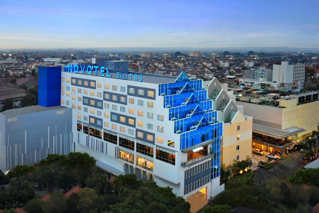 Novotel Suites Yogyakarta Malioboro Exterior foto